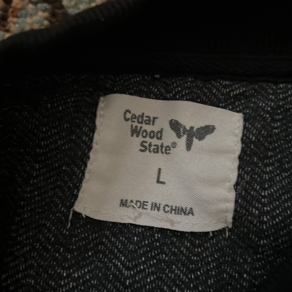 Bomber Jacket - Picture 3 of 4